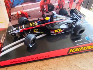 Lote 2 coches F1 Scalextric McLaren y Minardi