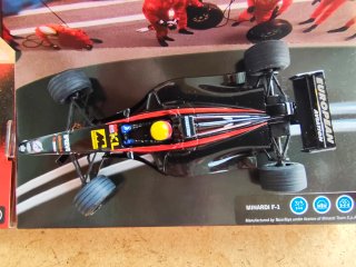 Lote 2 coches F1 Scalextric McLaren y Minardi