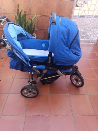 Carrito de bebé azul Jane
