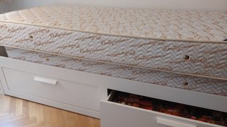 Cama individual/doble con dos cajones IKEA Blanco.