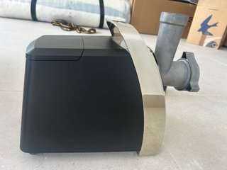 Picadora Carne Bosch ProPower 2000W nueva