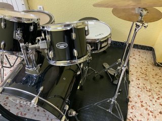 Batería DW Stage Set Thomann - BK, en buen estado