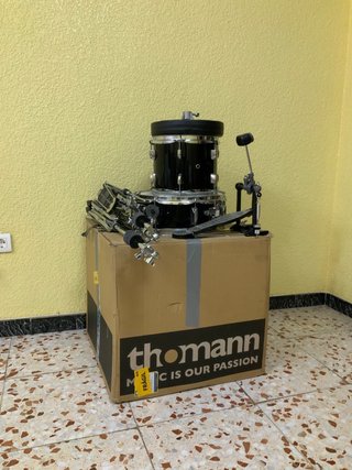Batería DW Stage Set Thomann - BK, en buen estado