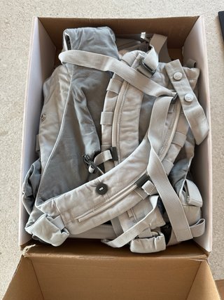 Mochila Portabebés Stokke MyCarrier Gris