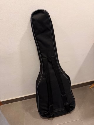 Guitarra Admira Paloma + funda acolchada