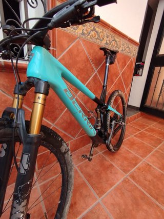 Berria Mako Cuadro Bicicleta + amortiguador