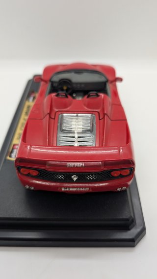 Bburago Ferrari F50 (1995) spider 1:24 rosso
