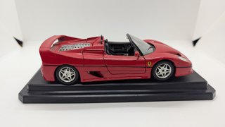 Bburago Ferrari F50 (1995) spider 1:24 rosso