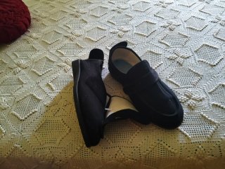 Zapatos cómodos abuelos baratos 10€ por par