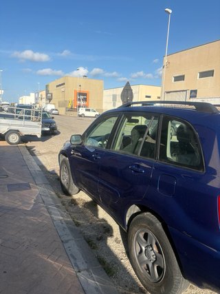 Toyota RAV4 2004