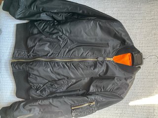 Cazadora Alpha Negra Naranja Original tipo Bomber