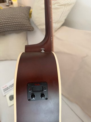 Guitarra Electroacústica Fender Redondo CE