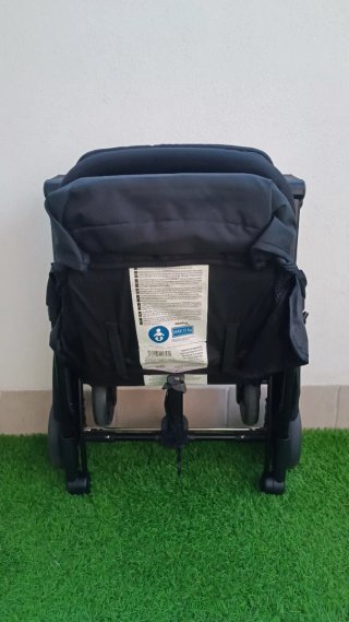 Silla de paseo Asalvo Flight Negra