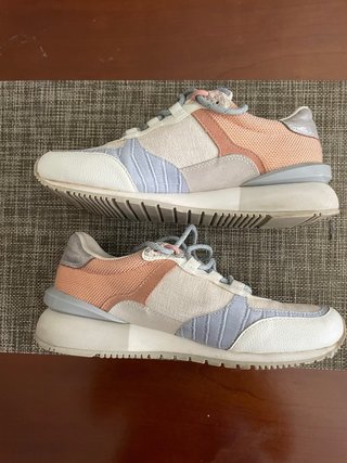 Zapatillas GIOSE Mujer Beige y Azul