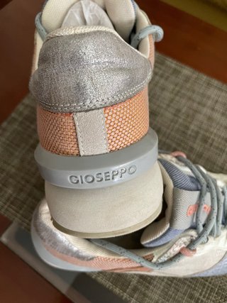 Zapatillas GIOSE Mujer Beige y Azul