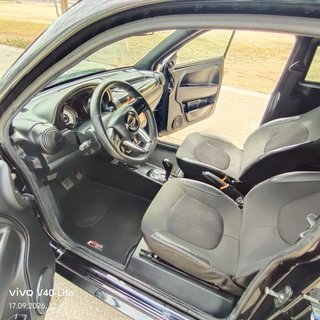 Microcar Due 2021