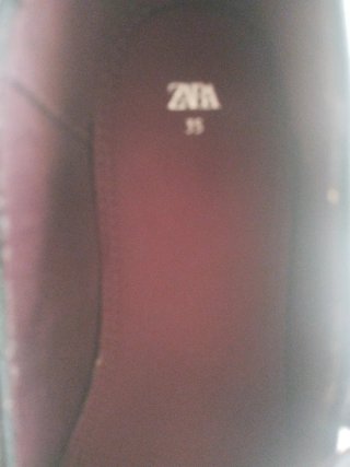 Zapatos niña Zara T-Strap charol talla 35