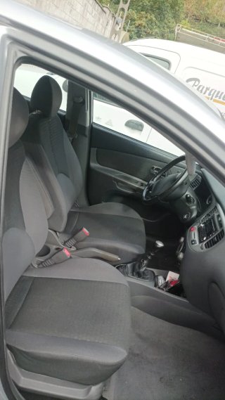 KIA Rio 2006