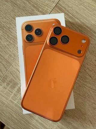 iPhone 17 Pro Max /Naranja