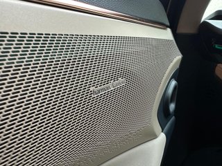 LYNK & CO 08 MORE PHEV 200KM AUTONOMIA!!