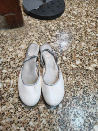 Zapatos planos CoolWay talla 40 y otros