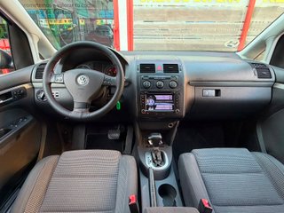 Volkswagen Touran 2.0 TDI 140 Advance 5p DSG