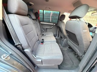 Volkswagen Touran 2.0 TDI 140 Advance 5p DSG