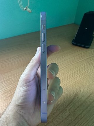Apple iPhone 12 Morado