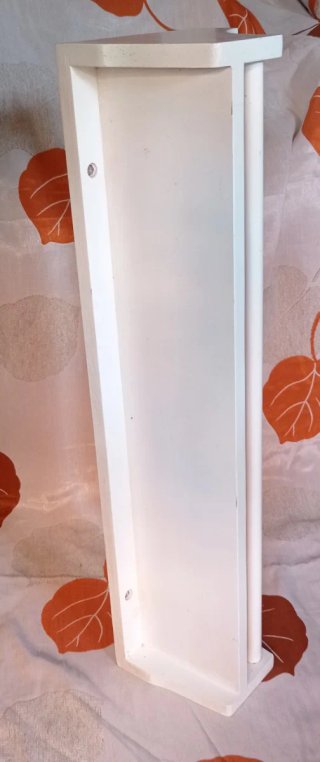 Estante de madera blanco