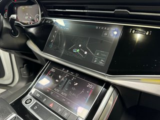 Audi Q8 2021