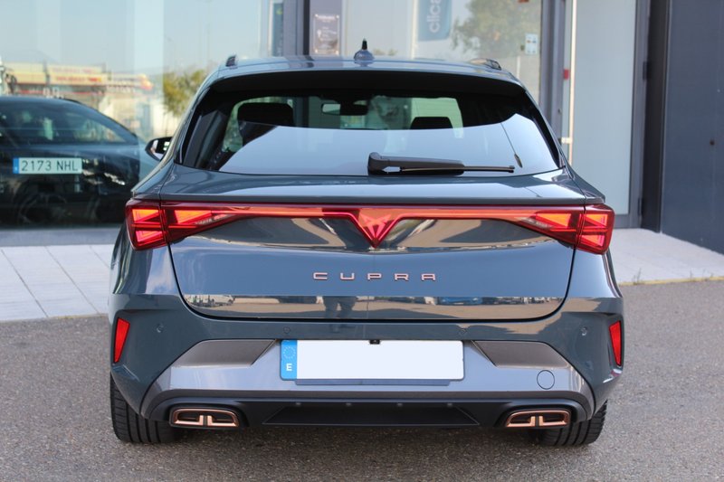 Cupra León 2025, foto 7