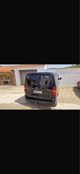 Toyota Proace 2021