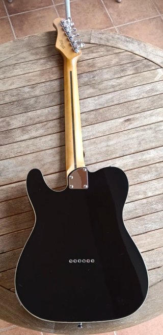 Guitarra Eléctrica Telecaster Negra