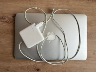 Macbook Air 11' 2014 Plata + Cargador