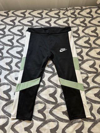 Pantalón pirata deportivo Nike