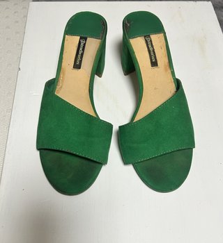 Sandalias de tacón verdes Stradivarius