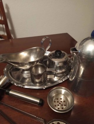 Caffettiera Guzzini + Salsiera e altri