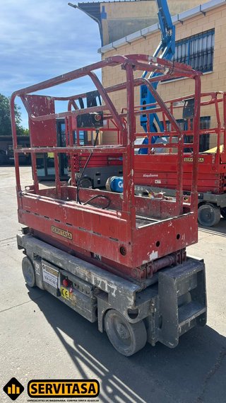PLATAFORMA ELÉCTRICA HAULOTTE 6 METROS