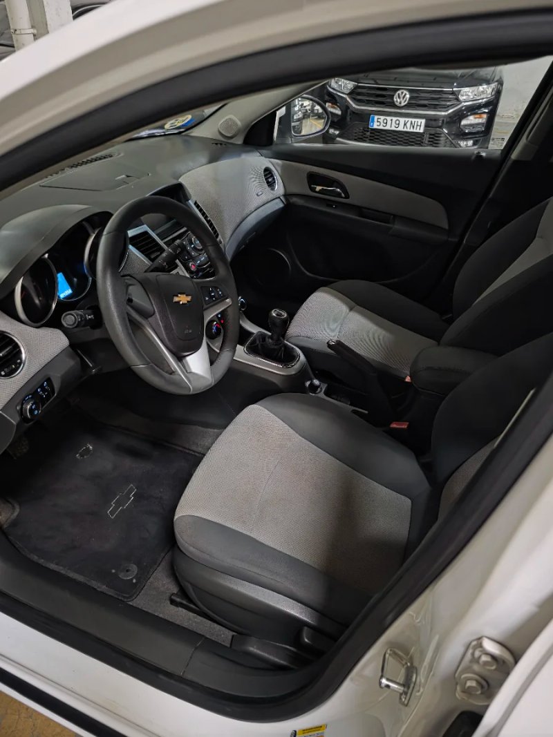 Chevrolet Cruze 2.0 VCDi 16V LS 4p 2009, foto 5