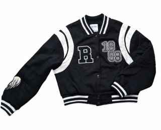 Chaqueta bomber Bershka negra y blanca