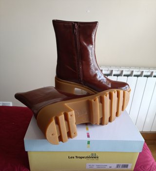Botines charol marrón Les Tropeziennes T.39 de 70€