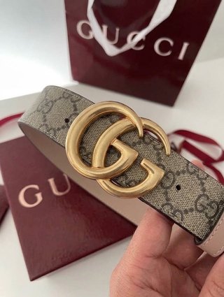 Cinturón Gucci GG