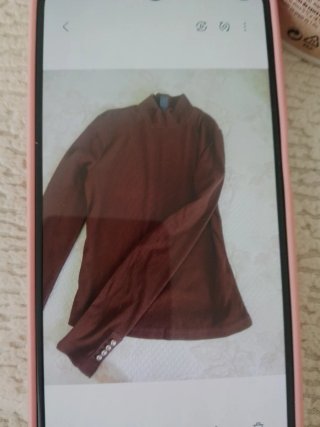Jersey marrón cuello alto