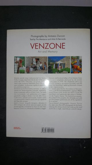 Venzone : art and memory