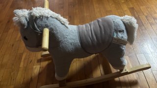 Caballito balancín gris