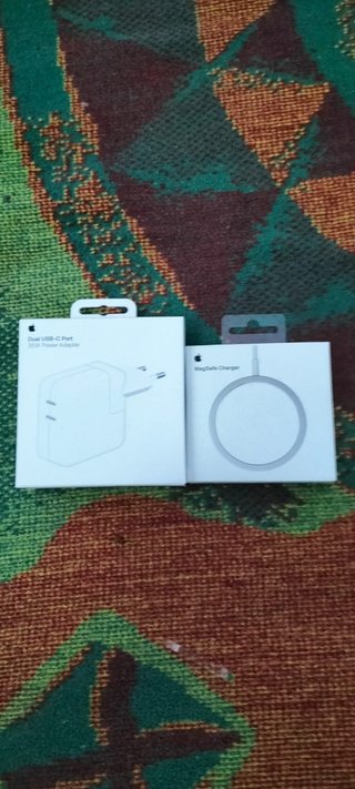 Cargador Apple Dual USB-C y MagSafe