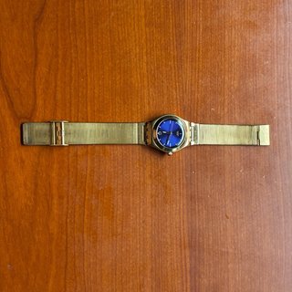 Reloj Swatch Dorado Analógico Azul