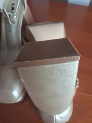 Zapatos Krack Piel Dorados Hebilla Talla 37