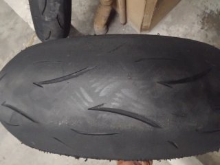 Neumático moto dunlop d212gp