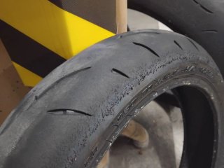 Neumático moto dunlop d212gp